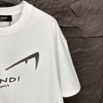 2025年5月30日入荷新作Fendi半袖 tシャツ高品質/人気/誕生日プレゼント/DR工場XS-XL