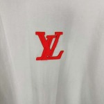 2025年5月30日入荷新作Louis Vuitton半袖 tシャツ高品質/人気/誕生日プレゼント/DR工場S-2XL