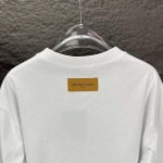 2025年5月30日入荷新作Louis Vuitton半袖 tシャツ高品質/人気/誕生日プレゼント/DR工場S-XL