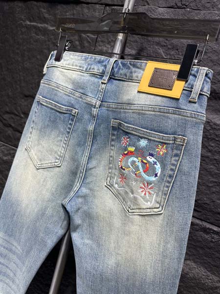 2025年6月16日入荷新作Dolce&Gabbanaジーパン高品質/人気/限定版/off工場