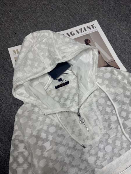 2025年6月18日入荷春夏新作Louis Vuitton夏 セット上下ファッション/誕生日プレゼント/贈り物 can工場