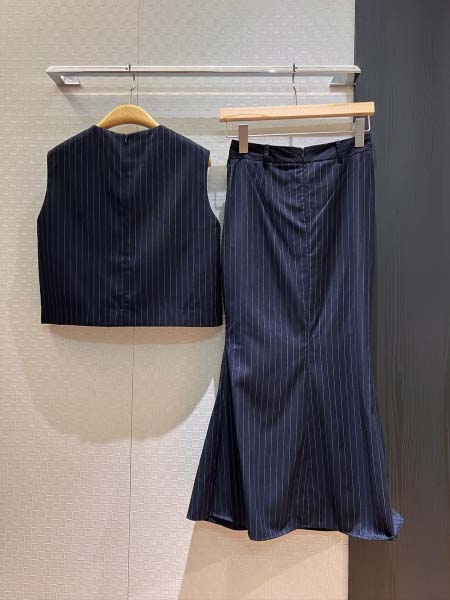 2025年6月18日入荷春夏新作loeweセット上下ファッション/誕生日プレゼント/贈り物 can工場