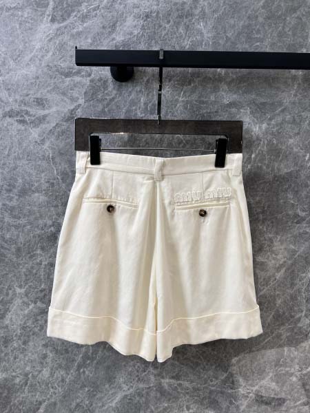 2025年6月18日入荷春夏新作Miumiu半ズボンファッション/誕生日プレゼント/贈り物 can工場