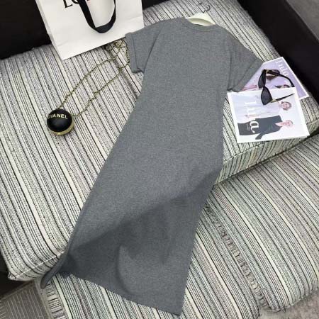 2025年6月18日入荷春夏新作LOEWEワンピースファッション/誕生日プレゼント/贈り物 can工場