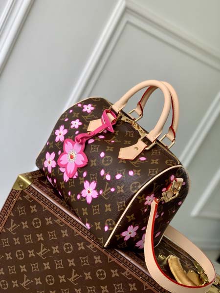 2025年6月26日入荷Louis Vuitton バッグ Speedy Bandoulire 25 CMx Monogram Cherry Blossom  高品質人気の新作/誕生日プレゼント/SQ工場