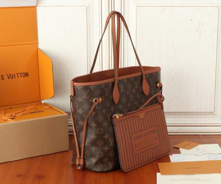 2025年6月26日入荷Louis Vuitton バッグ Neverfull Inside Out Monogram :M12061:31CMx28CMx14CM 高品質人気の新作/誕生日プレゼント/SQ工場