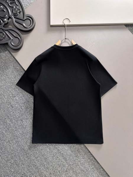 2025年6月30日入荷新作Gucci半袖Tシャツ 高级品超厳選★入手困難/誕生日プレゼント/MF工場