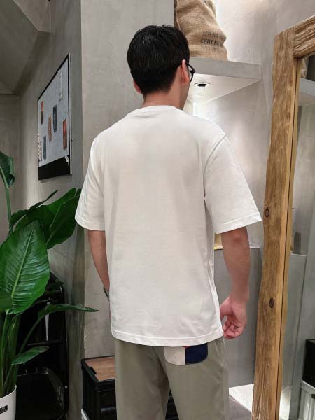 2025年6月30日入荷新作Moncler半袖Tシャツ 高级品超厳選★入手困難/誕生日プレゼント/MF工場