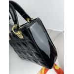 2025年6月5日入荷新作 Lady Dior SIZE:20CMx16.5CMx8CM    お安い/人気/革/バッグ/SY工場