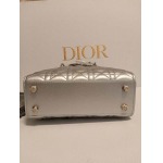 2025年6月5日入荷新作Lady Dior SIZE:20cm    お安い/人気/革/バッグ/SY工場