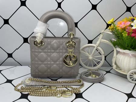 2025年6月5日入荷新作 17CMx15CMx7CM  L...