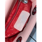 2025年6月5日入荷新作 17CMx15CMx7CM  Lady Diorお安い/人気/革/バッグ/SY工場