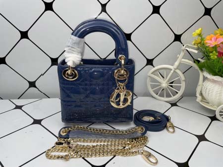 2025年6月5日入荷新作 17CMx15CMx7CM  L...