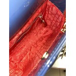 2025年6月5日入荷新作 17CMx15CMx7CM  Lady Diorお安い/人気/革/バッグ/SY工場