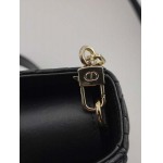 2025年6月5日入荷新作150  Dior 26CM-Lady Dior    お安い/人気/革/バッグ/SY工場