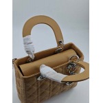 2025年6月5日入荷新作20CMx16.5CMx8CM  Lady Diorお安い/人気/革/バッグ/SY工場