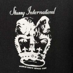 2025年6月13日入荷新作T STUSSY SS25 DOG CROWN TEE  S- XL    誕生日プレゼント/男女兼用/高品質/正規品と同じ人気/16工場