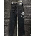 2025年6月16日入荷新作Amiriジーパン高品質/人気/限定版/off工場