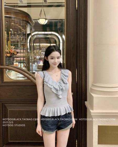 2025年6月16日入荷春夏新作Chanelニットトップファ...