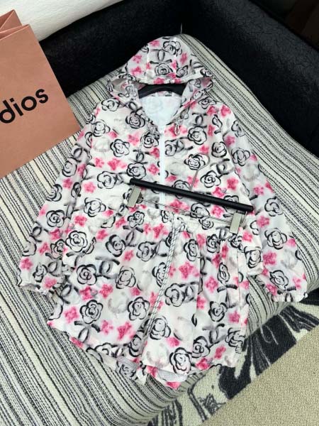 2025年6月16日入荷春夏新作HERMES春夏 セット上下...