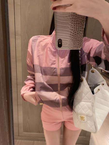 2025年6月18日入荷春夏新作Burberry日焼け止めチ...