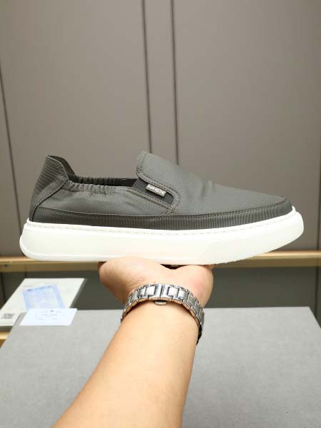 2025年6月20日入荷新品Pradaカジュアルシューズ/ス...