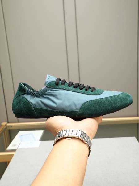 2025年6月20日入荷新品Pradaカジュアルシューズ/ス...