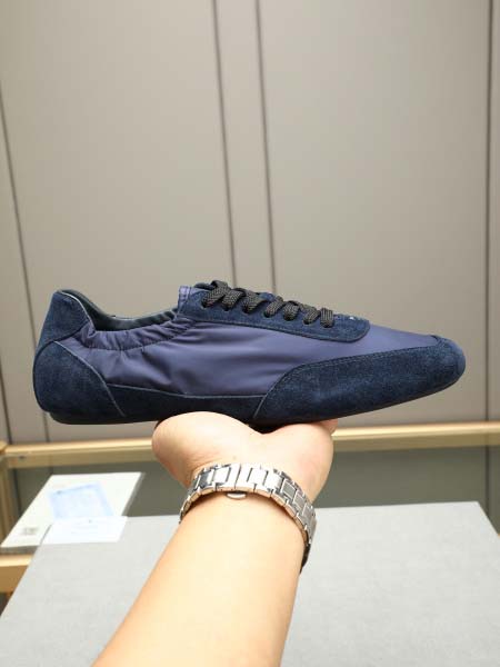 2025年6月20日入荷新品Pradaカジュアルシューズ/ス...