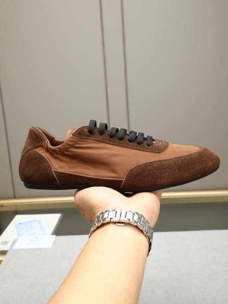 2025年6月20日入荷新品Pradaカジュアルシューズ/ス...