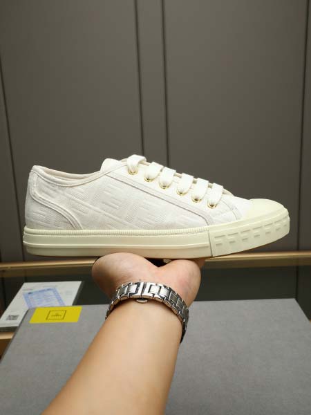 2025年6月20日入荷新品Fendiカジュアルシューズ/ス...