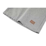 2025年6月23日入荷新作Miumiu半ズボン 原版復刻人気で【极品】/正規品と同じサイズ/YGY工場