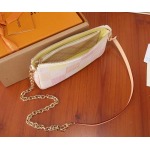 2025年6月26日入荷Louis Vuitton バッグPochette Accessoires Damierlicious Damier :N40642:23.5CMx13.5CMx4CM 高品質人気の新作/誕生日プレゼント/SQ工場