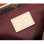 2025年6月26日入荷Louis Vuitton バッグCroissant Monogram  :M46828:25CMx15CMx5CM 高品質人気の新作/誕生日プレゼント/SQ工場