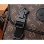 2025年6月26日入荷Louis Vuitton バッグLV Trail Monogram Macassar  :M46972:31CMx22CMx11CM 高品質人気の新作/誕生日プレゼント/SQ工場