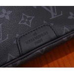 2025年6月26日入荷Louis Vuitton バッグDiscoveryMonogram EclipseMonogram Eclipse:M44336:47CMx20CMx9CM 高品質人気の新作/誕生日プレゼント/SQ工場