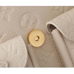 2025年6月26日入荷Louis Vuitton バッグ Backup Monogram Empreinte  :M47106:20CMx22CMx14CM 高品質人気の新作/誕生日プレゼント/SQ工場