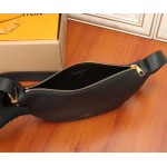 2025年6月26日Louis Vuitton バッグ Low KeyLV:M11429:28CMx13CMx5.5CM 高品質人気の新作/誕生日プレゼント/SQ工場