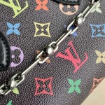 2025年6月26日Louis Vuitton バッグ OnTheGo East West  CMx  Monogram  Toron Monogram :M13260:25CMx13CMx10CM 高品質人気の新作/誕生日プレゼント/SQ