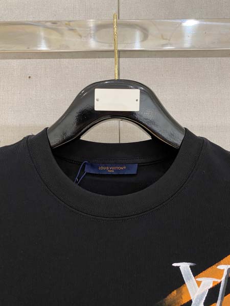 2025年7月1日入荷新作Louis Vuitton半袖Tシャツ 高级品超厳選★入手困難/誕生日プレゼント/MF工場