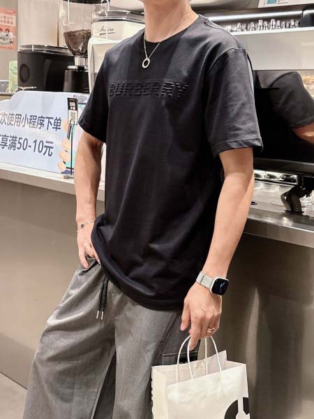 2025年7月2日入荷新作Burberry半袖Tシャツ 高级品超厳選★入手困難/誕生日プレゼント/MF工場