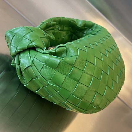 2025年7月7日入荷新作  Bottega Veneta2021Mini Jodie hobo ~Jodie651876  23x28x8 極品/正規品同様/人気/革/バッグ/AJ工場