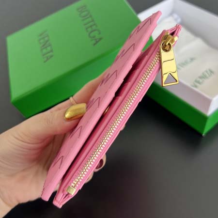 2025年7月7日入荷新作 Bottega Veneta  749940  10  14.5x9.5 極品/正規品同様/人気/革/バッグ/AJ工場