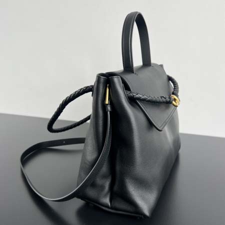 2025年7月9日入荷新作#Bottega Veneta Ciao Ciao 817231 Ciao Ciao Silky Calf. Ciao Ciao  34x26x15  極品/正規品同様/人気/革/バッグ/AJ工場