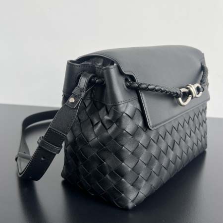 2025年7月9日入荷新作#Bottega VenetaSmall Andiamo 815781  AvenueKnot  29x20x13  極品/正規品同様/人気/革/バッグ/AJ工場