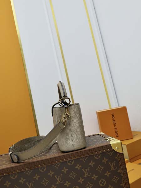 2025年7月10日入荷新作CAPUCINES  M24729  CapucinesTaurillon LV極品/正規品同様/人気/革/バッグルイヴィトン/CX工場