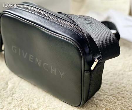2025年7月10日入荷新作GIVENCHY 16x11x8  29015極品/正規品同様/人気/革/バッグジバンシー/CX工場
