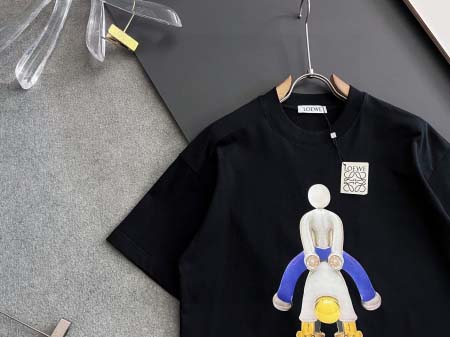 2025年7月27日入荷新作Loewe半袖 tシャツ高品質人気商品/DW工場