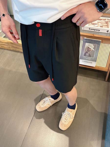 2025年7月1日入荷新作kiton半ズボン 高级品超厳選★...