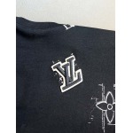 2025年7月1日入荷新作Louis Vuitton半袖Tシャツ 高级品超厳選★入手困難/誕生日プレゼント/MF工場