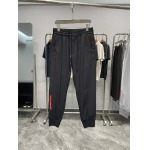 2025年7月1日入荷新作Prada春夏スウェットパンツ 高级品超厳選★入手困難/誕生日プレゼント/MF工場